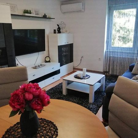 Apartman D&D*** Varaždin Exteriör bild