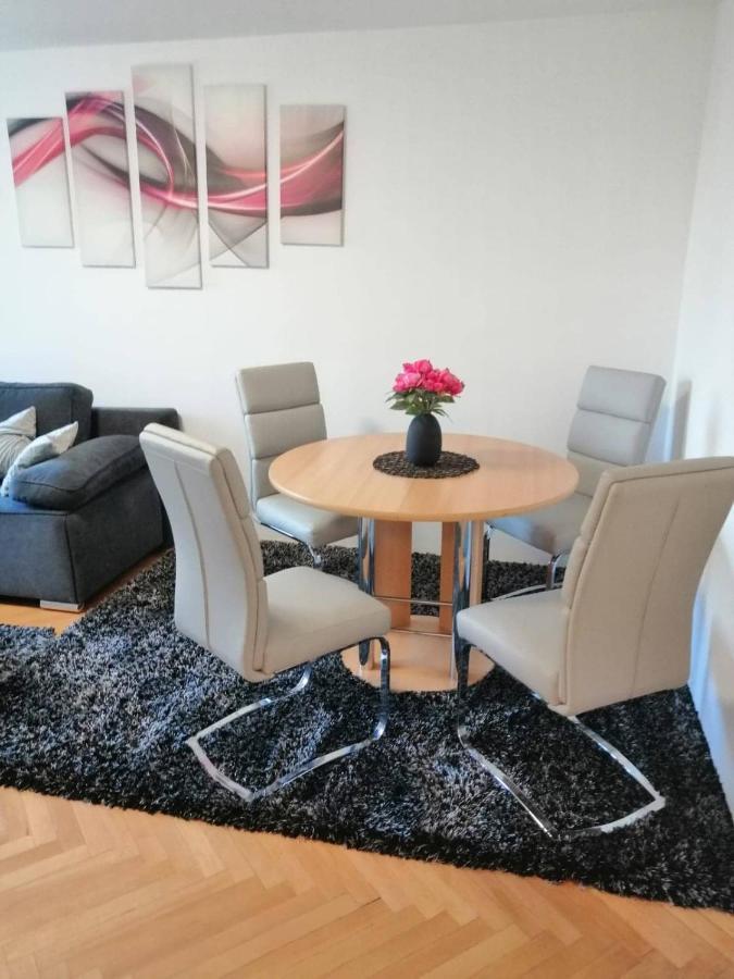 Apartman D&D*** Varaždin Exteriör bild