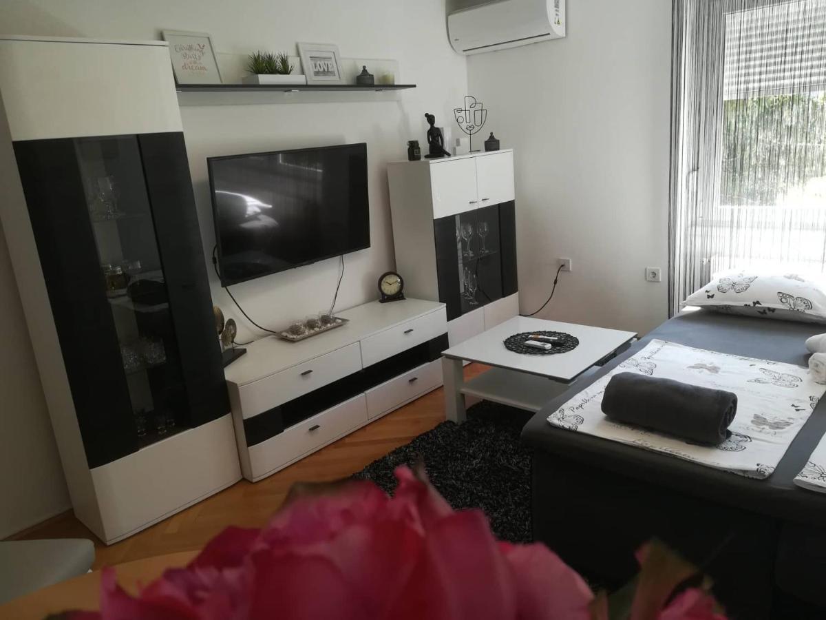 Apartman D&D*** Varaždin Exteriör bild