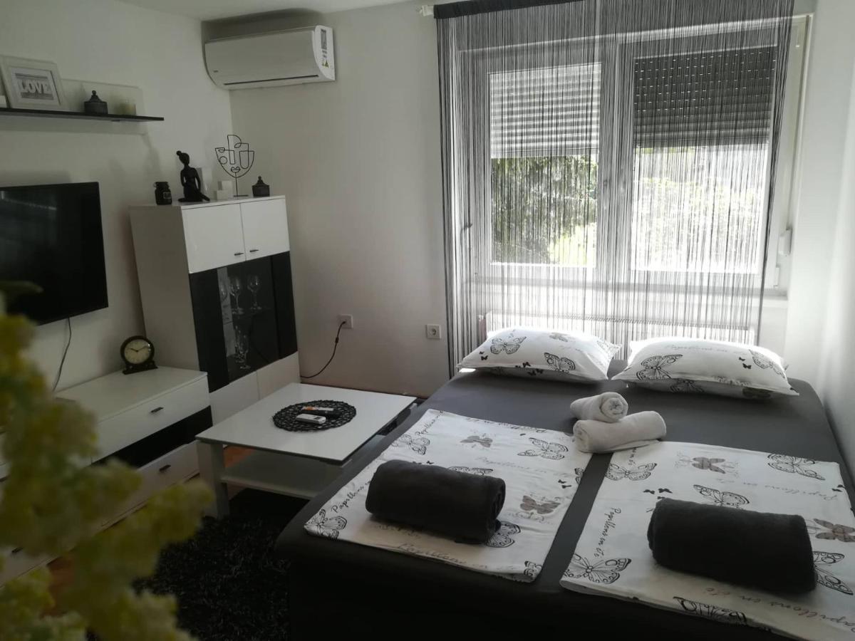 Apartman D&D*** Varaždin Exteriör bild