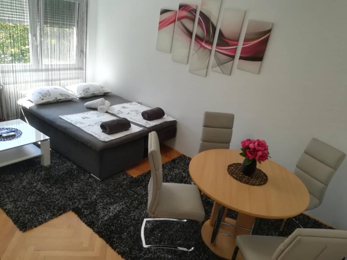 Apartman D&D*** Varaždin Exteriör bild