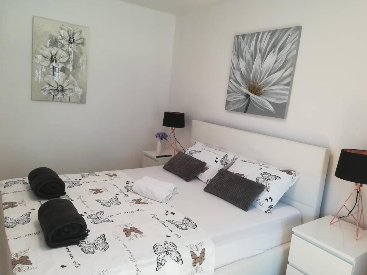 Apartman D&D*** Varaždin Exteriör bild